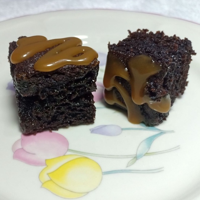 

Brownies Panggang Salted Caramel (20x10)