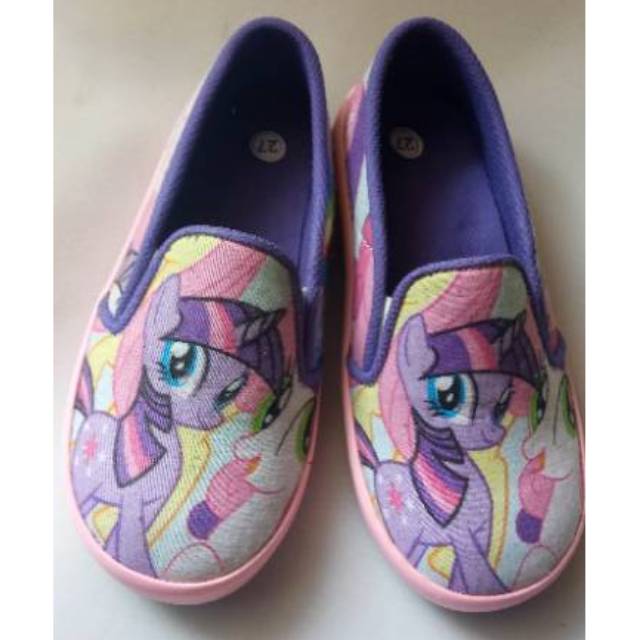 Sepatu karakter anak kuda Pony twiligt