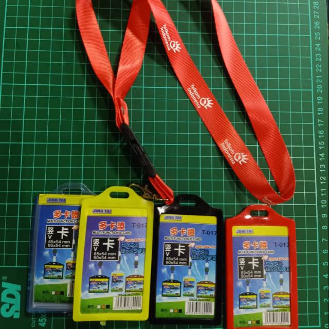 

TALI LANYARD TELKOM INDONESIA MERAH ID CARD PLUS CASING KARET