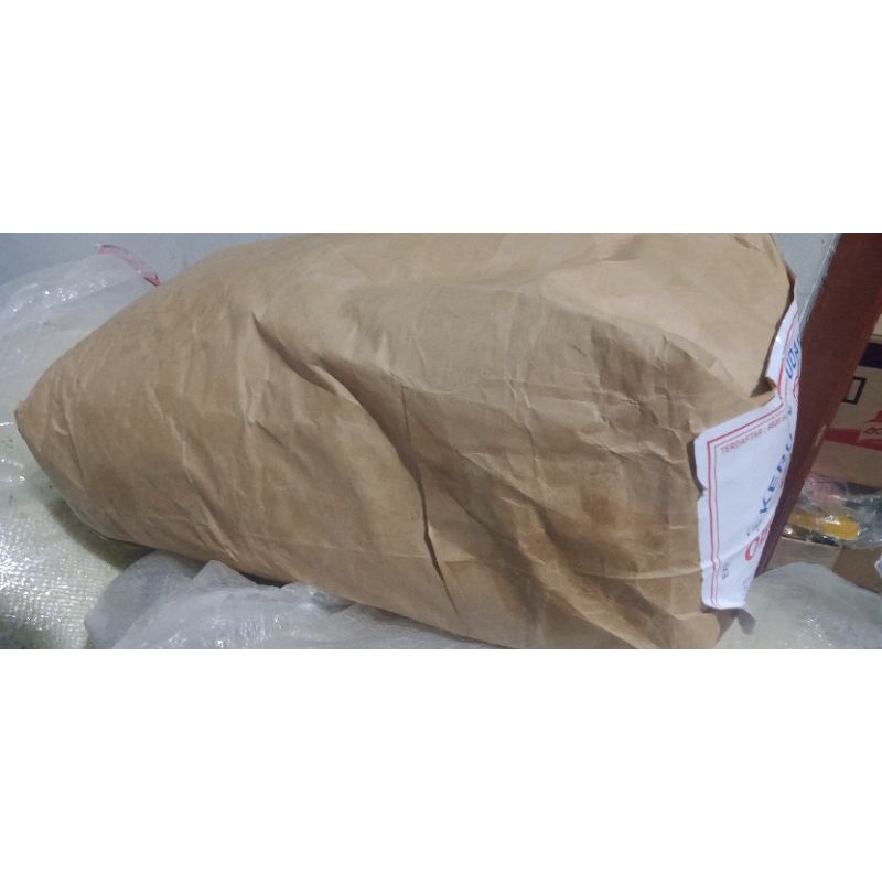 

Kerupuk Obor Merah Mentah 1 bal (5 kg)