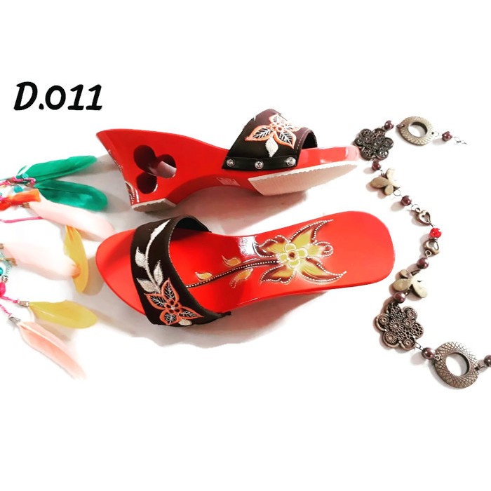 Kelom ukir airbrush cantik sandal kelom D 011 kelom Kelom ukir airbrush cantik sandal kelom D 011 kelom
