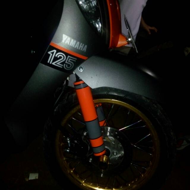 Cover shock fino
