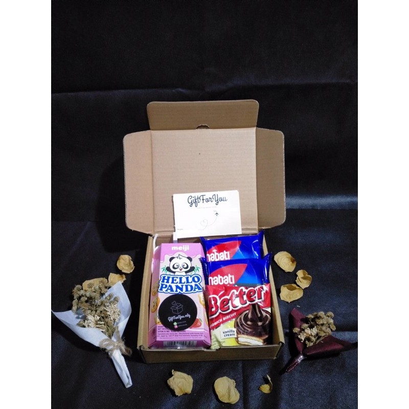 

SNACK BOX / SNACK GIFT / KADO UKURAN S