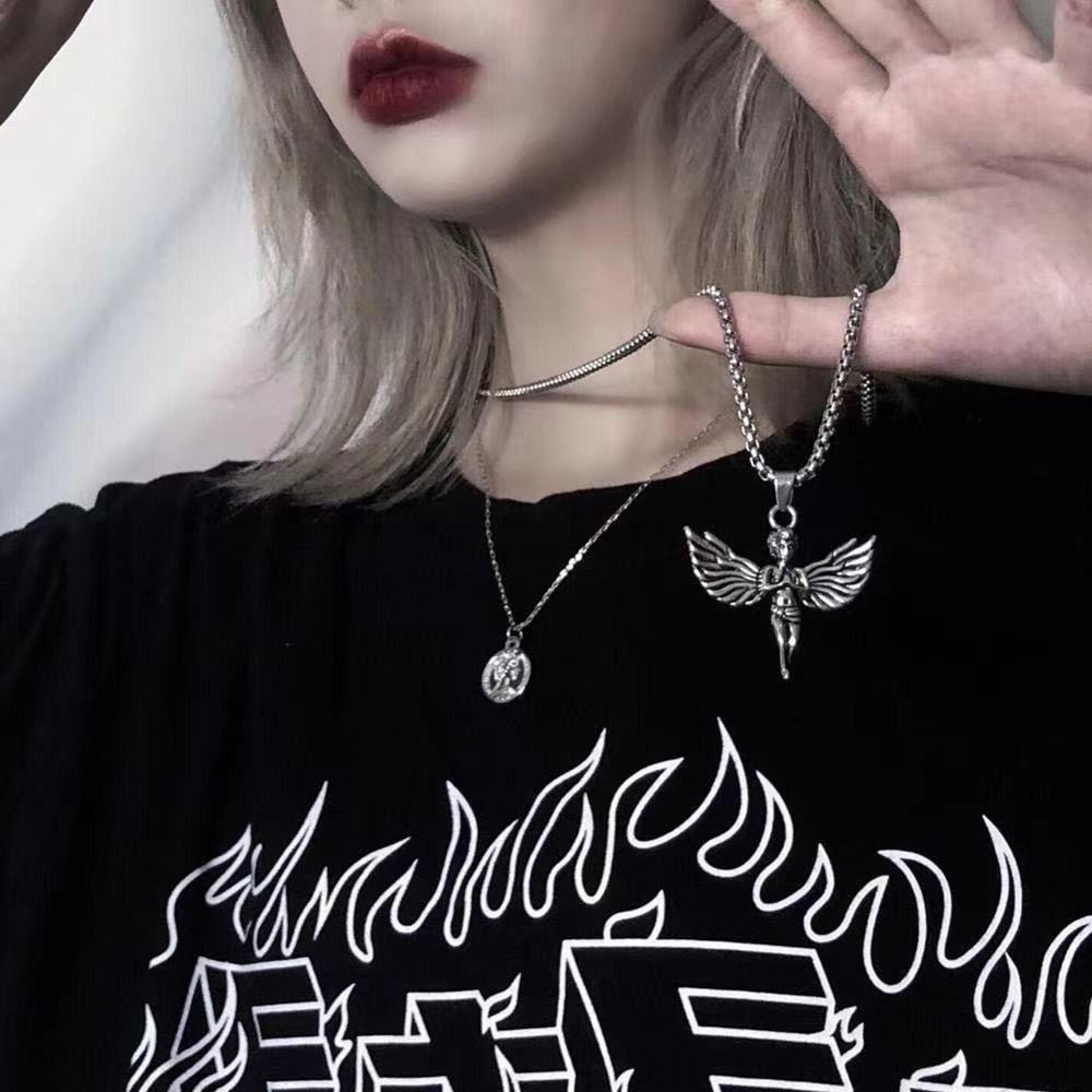 Kalung Rantai Dengan Liontin Geometri Gaya Hip Hop Untuk Wanita