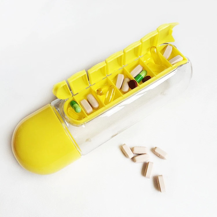 600ml Portable Water Bottle with 7 Compartments Pill Organizer Box / Patient Plastic Drinking Bottle Tea Cup Bottle Drinkware
