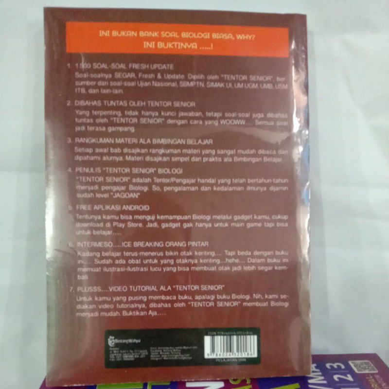 Buku TOP UPDATE BIG BANK SOAL BAHAS BIOLOGI SMA KELAS 1 2 3-1