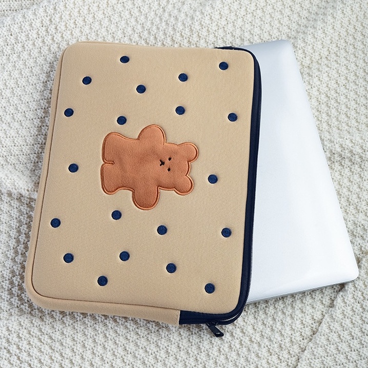 Sleeve Pouch Sarung Tas Bag Case Ipad Tab Tablet Macbook Air Pro Laptop Asus Acer Lenovo HP Huawei 11 12 13 14 15 inch Motif Gambar Beruang Bear Warna Cream Krem Biru Coklat Polkadot Lucu Cute Murah Korean Model Tali Jinjing Banyak Slot Ruang Stationary