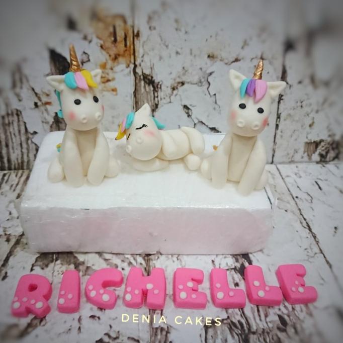 

Figurine Fondant - Unicorn ---NEW---