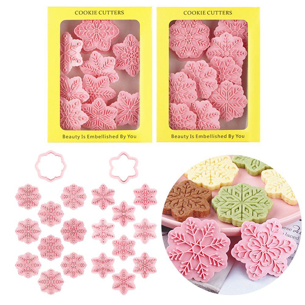 Top 9pcs/set Alat Kue Snowflake 3D Santa Claus Plastik Cookie Cutter