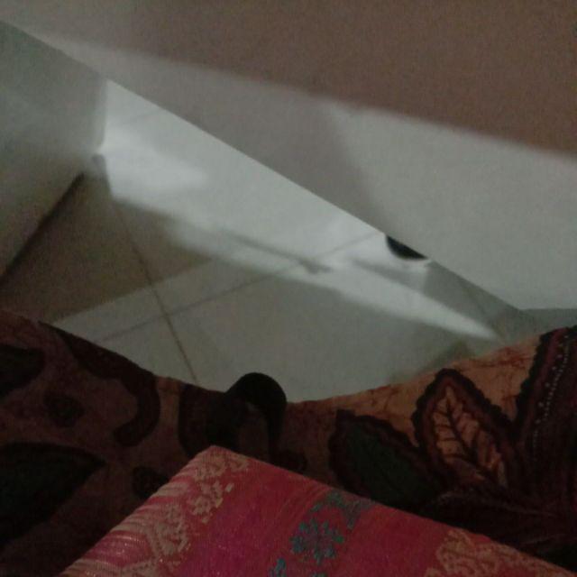 Daun Juntai Artificial