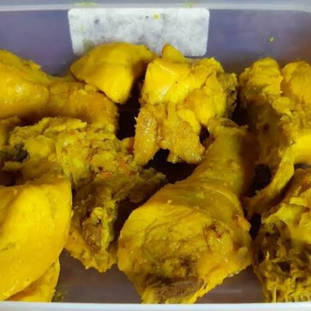 

Ayam ukep frozen