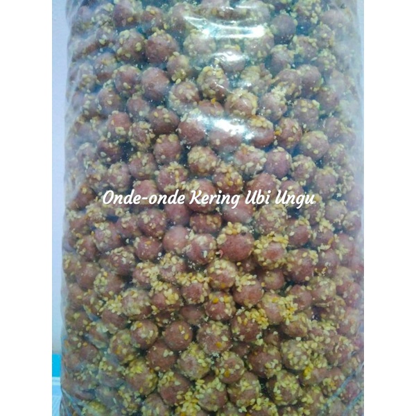 

Onde-Onde Kering Ubi Ungu