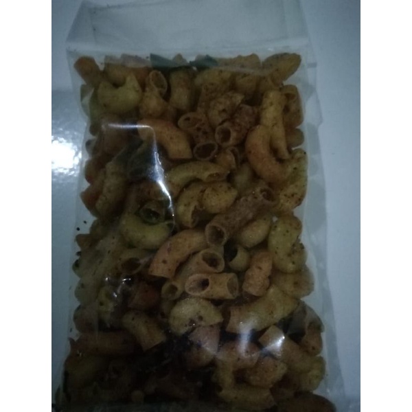 

Makaroni pedas daun jeruk 500 gr