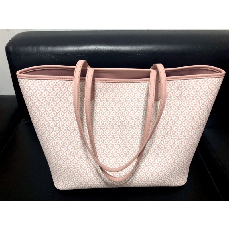 preloved izzy bag buttonscarves