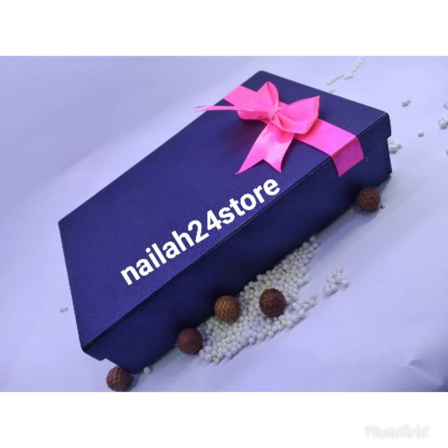 

Kotak kado/Gift Box/Kotak Kue/Kotak Hadia