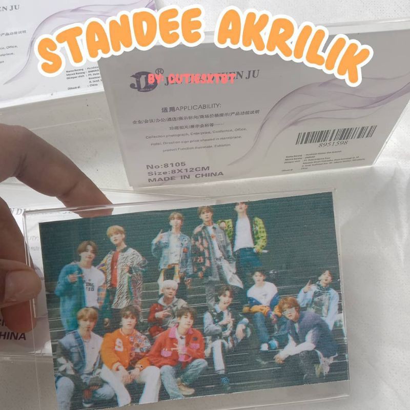 

STANDE AKRILIK COSTUM+free postcard 2 (BACA DESKRIPSI!)