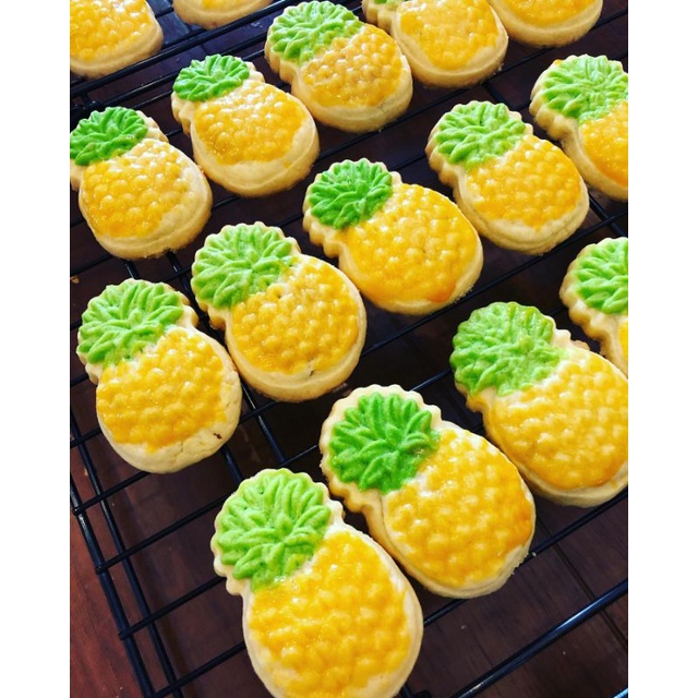 

Hampers Box Nastar Taiwan Jumbo Isi 10