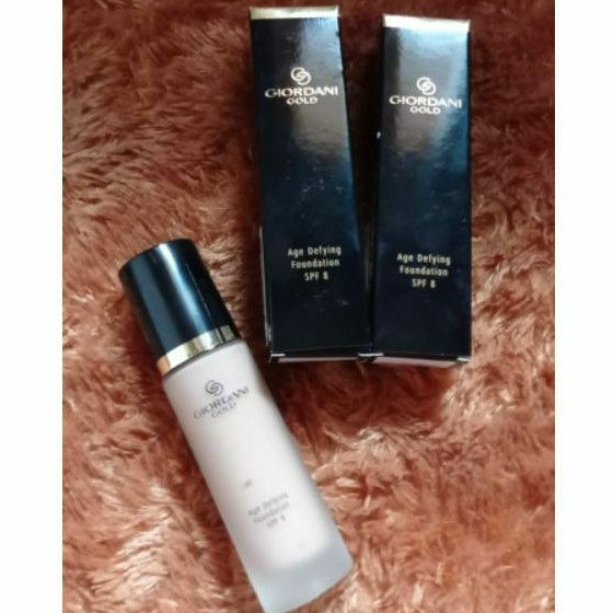 giordani gold defying foundation spf 8