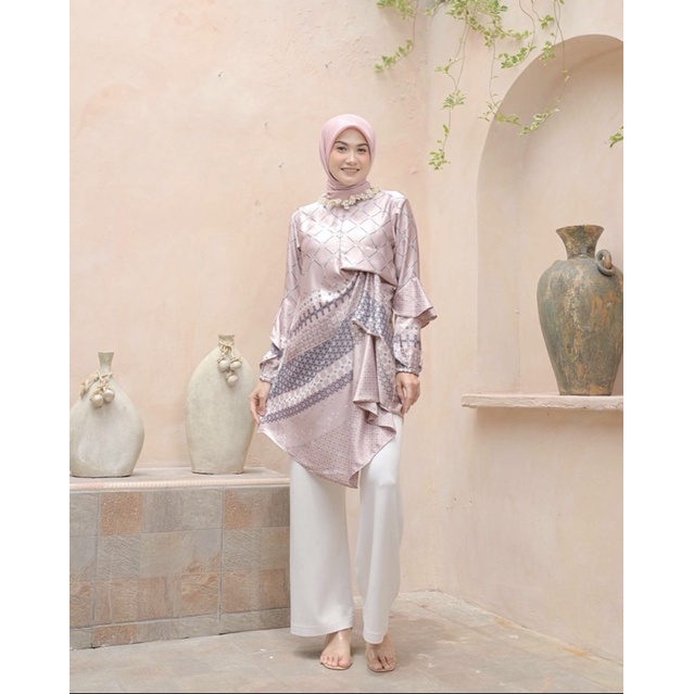 Kayangan Tunik Blush Pink Size M By Vanilla Hijab