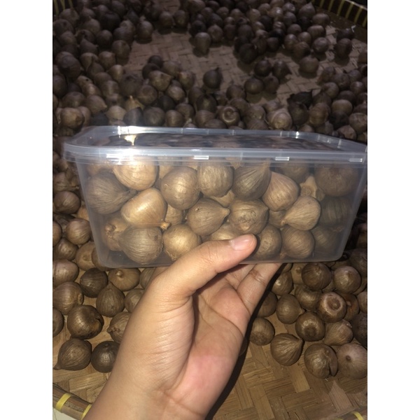 

Black Garlic (Bawang Tunggal) 400gr