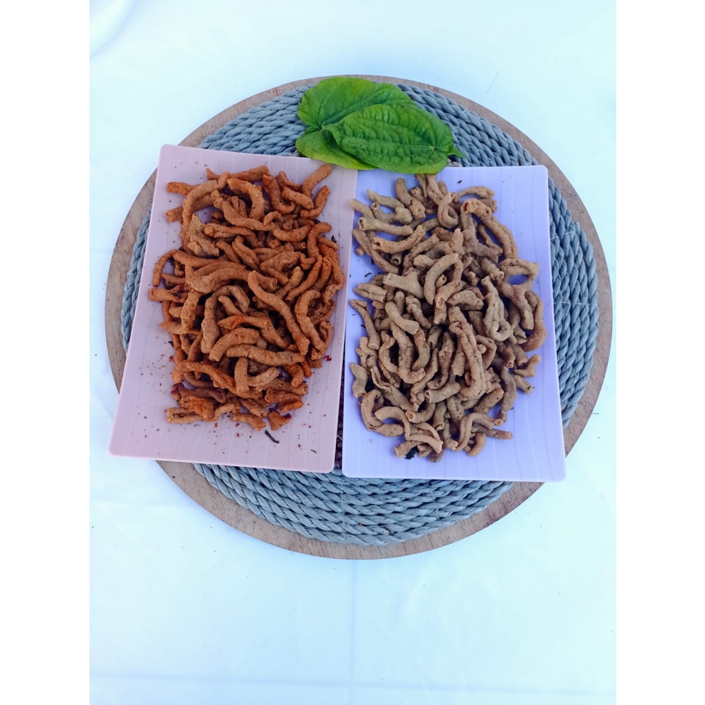 

KERIPIK USUS CRISPY 500GR ORIGINAL & PEDAS DAUN JERUK / USUS KRIUK / HALAL