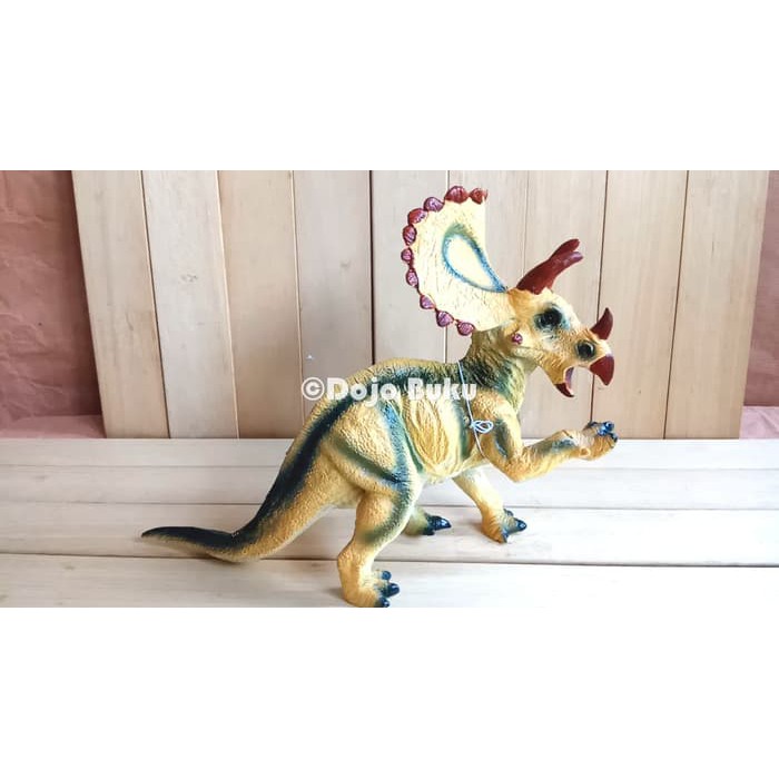 Figure Dinosaurus Triceratops 23 cm