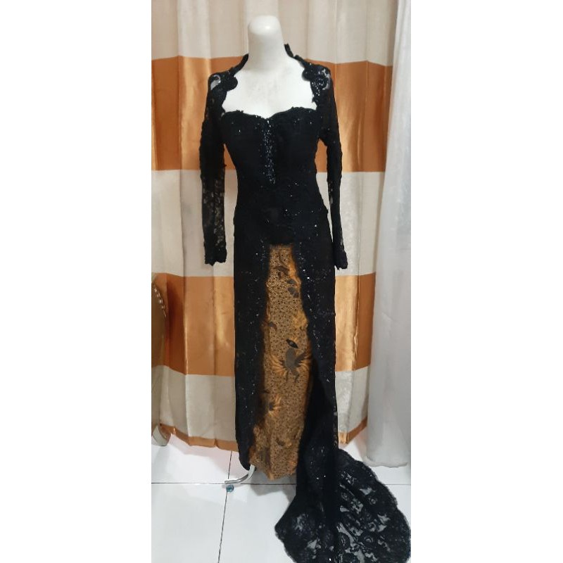 (NEGO HARGA) Preloved Kebaya Manten/Pengantin Kebaya modern hitam
