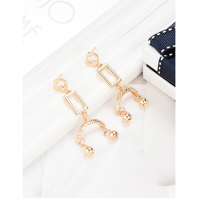 LRC Anting Tusuk Fashion Gold Zinc Alloy Geometric Earrings F69375