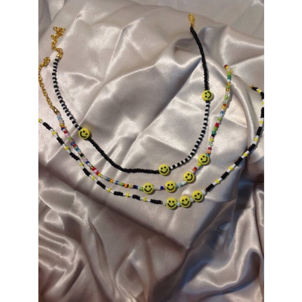 Beads smiley Necklake (kalung manik manik)
