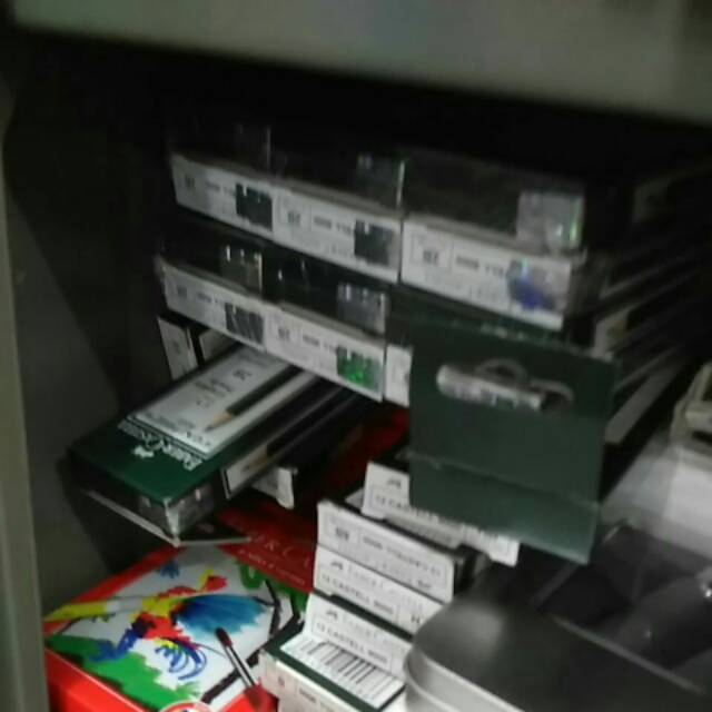 

Pensil faber castell satuan ukuran 6H sd 8B ( pilih satu ukuran)
