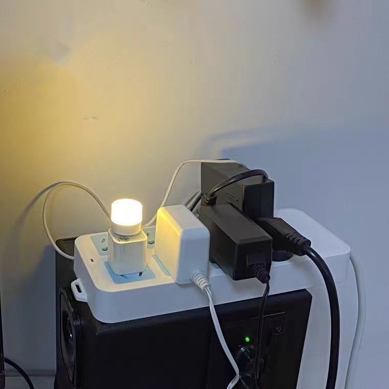 LAMPU LED USB MINI / LAMPU MINI LED USB PORTABLE KECIL / LAMPU BACA LAMPU TIDUR LAMPU TRAVEL / MINI LIGHT USB