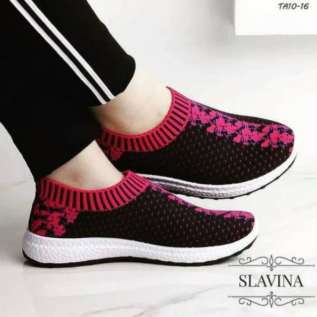 Sepatu Slip On