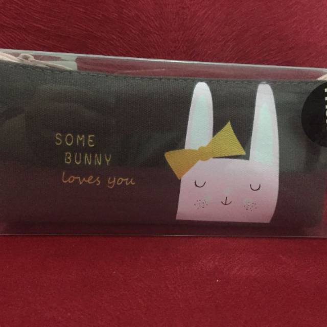 

Tempat pinsil lucu moko bunny