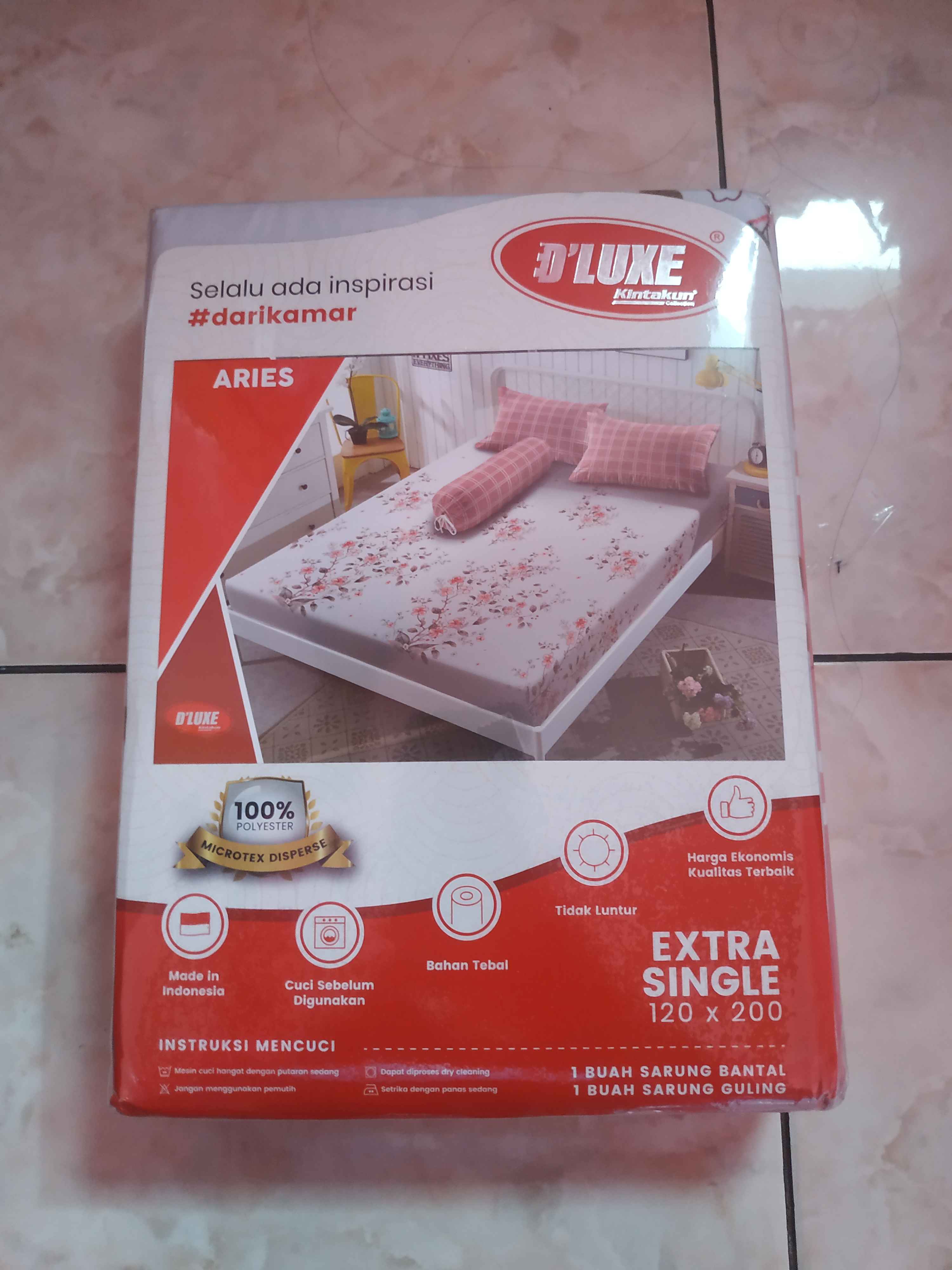 Sprei 160 Vito Motif Barca/ Chelsea/doraemon/goldentriangel/helloworld/littlestar