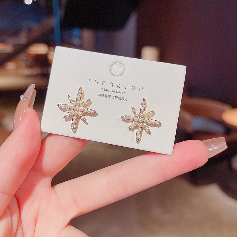 Anting Stud Desain Bintang Aksen Mutiara Bahan S925 silver needle Untuk Wanita