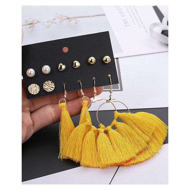 LRC Anting Set Fashion Yellow 6 Pairs Of Fan-shaped Fringed Pearl Heart-shaped Earrings F37653