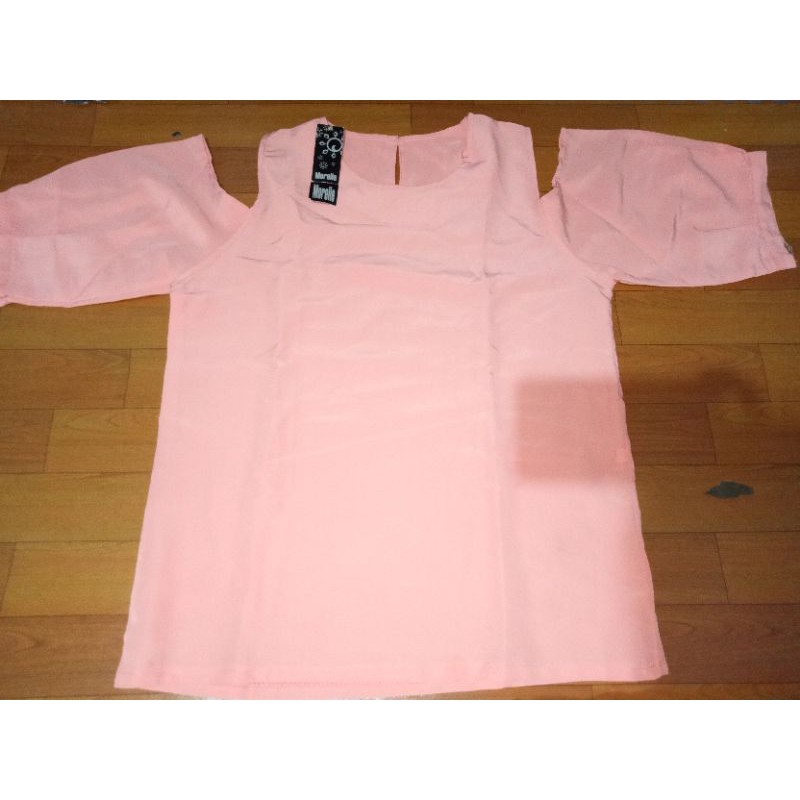 Atasan wanita/blouse wanita bahu bolong