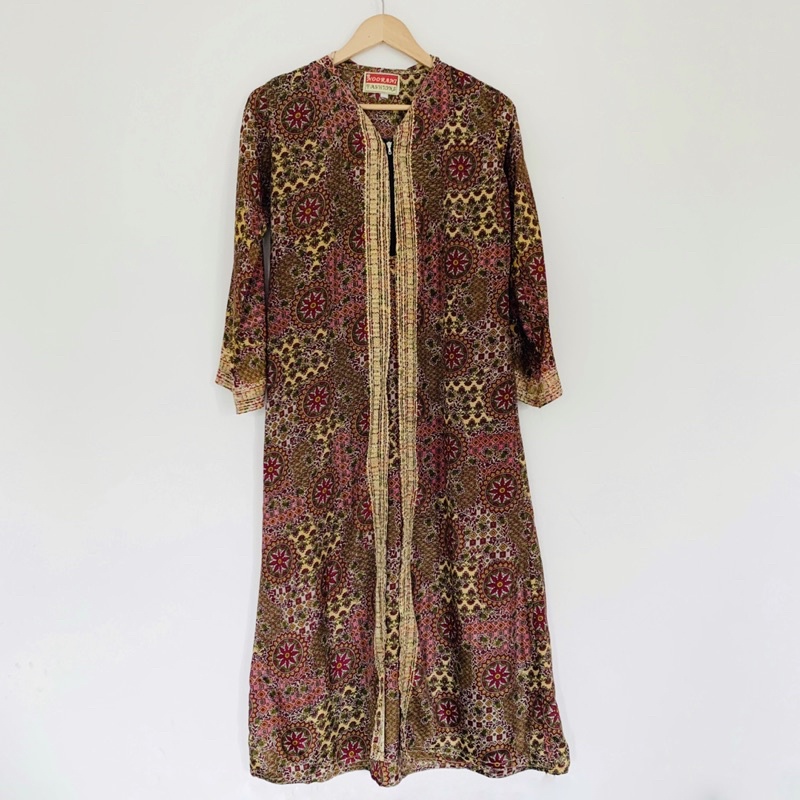 Preloved Abaya Kaftan Arab Busui Friendly