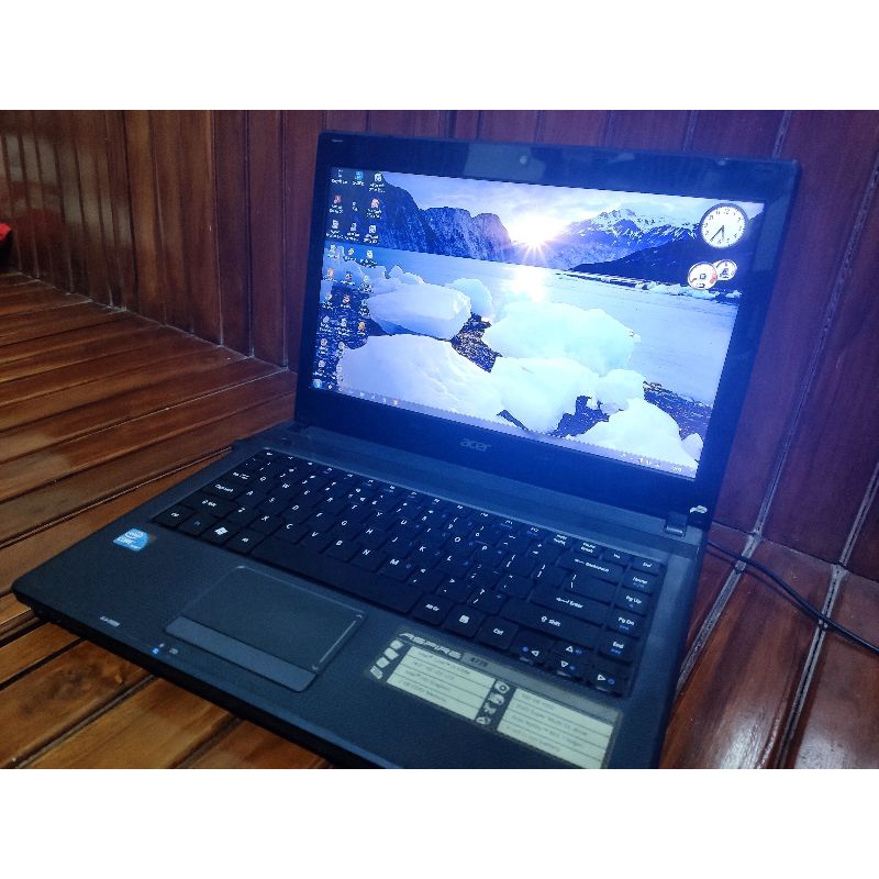 Laptop ACER ASPIRE 4739 Core i3 2gb ddr3 HDD 500gb (bekas)