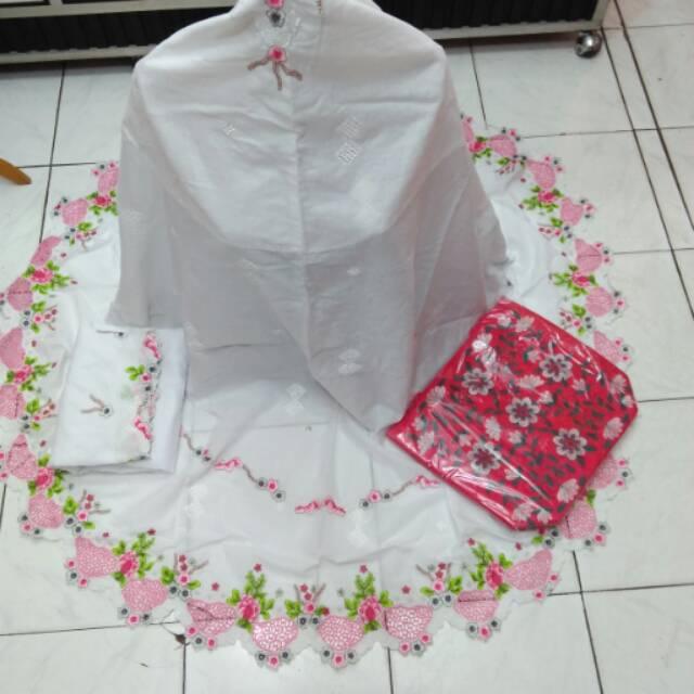 MUKENA KATUN PARIS KERANCANG