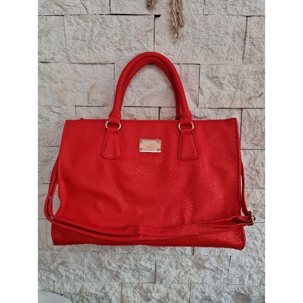 Preloved Tas Brand Italy Warna Merah Cabe