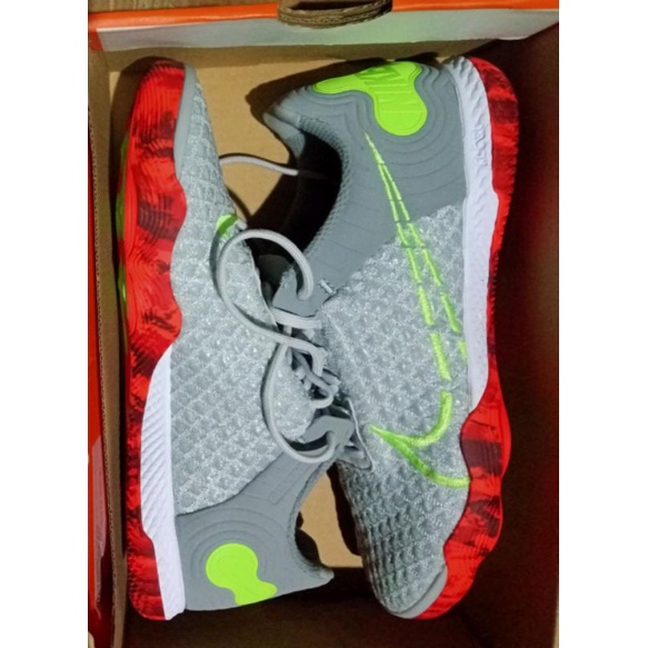 Nike react gato futsal original size 39