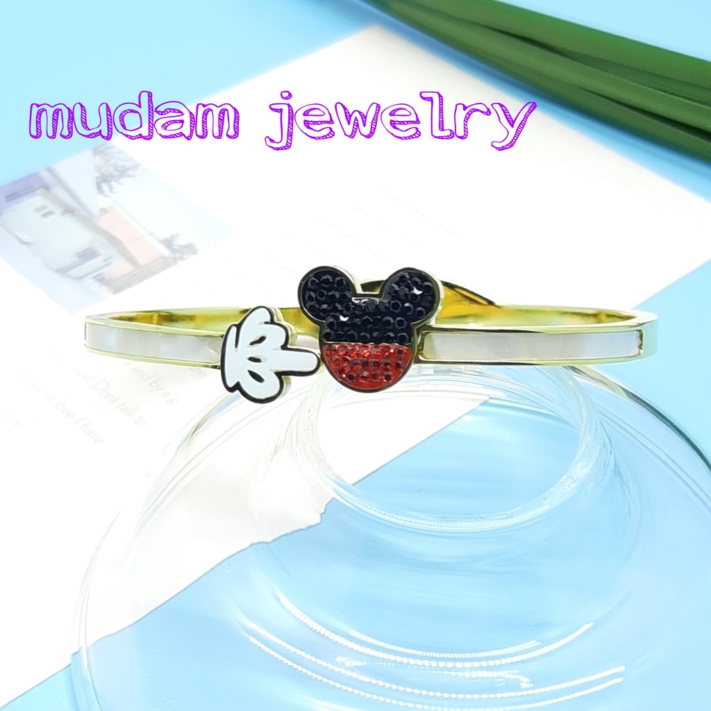 Gelang Tangan Titanium Desain Karakter Mickey Mouse Warna Gold dan Silver Plated 18K