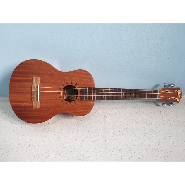 Ukulele Tenor Merk Cowboy Original Tipe UK-25 NS Ukuran 25 Inch Ukir Coklat Tua Murah Jakarta