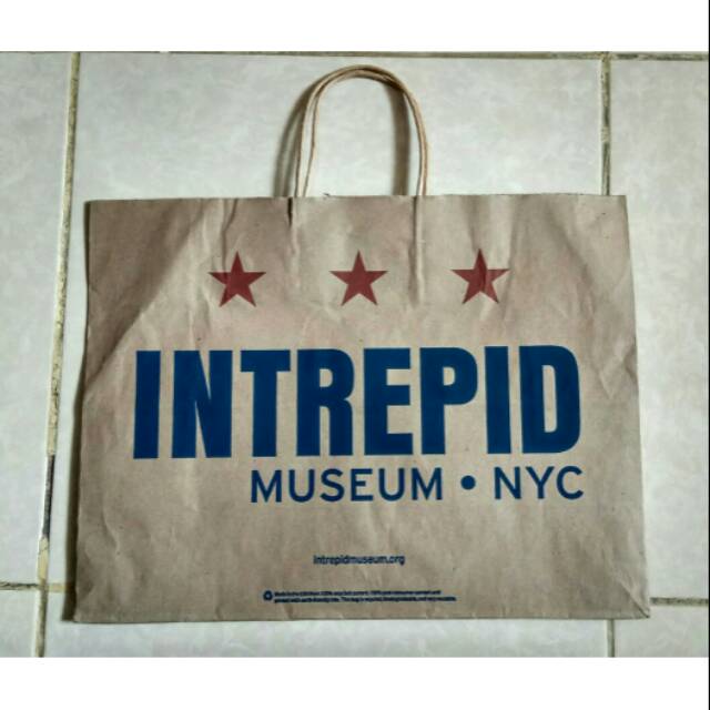 

Paperbag Paper Bag Tas Karton Intrepid Museum NYC