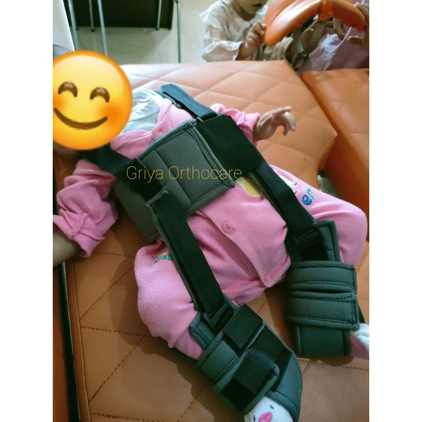 Pavlik Harness/Sabuk Pengaman Pada Sendi Paha Bayi