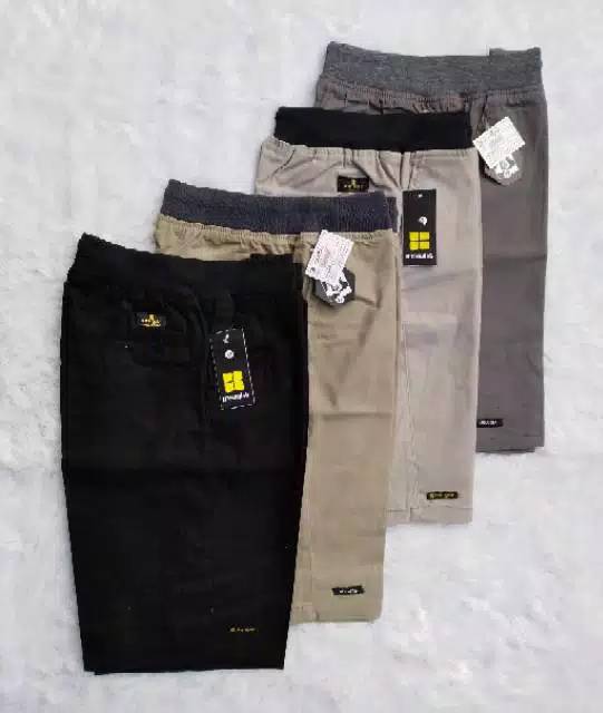 CELANA PENDEK PRIA POLOS MURAH