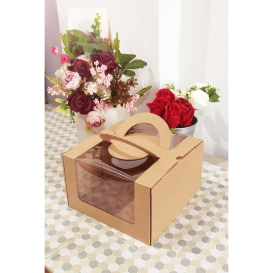 

DUS CAKE - GABLE BOX JINJING - GIFT BOX - KOTAK KADO 20x20x12 - MS-T02 (ISI : 10 PCS)