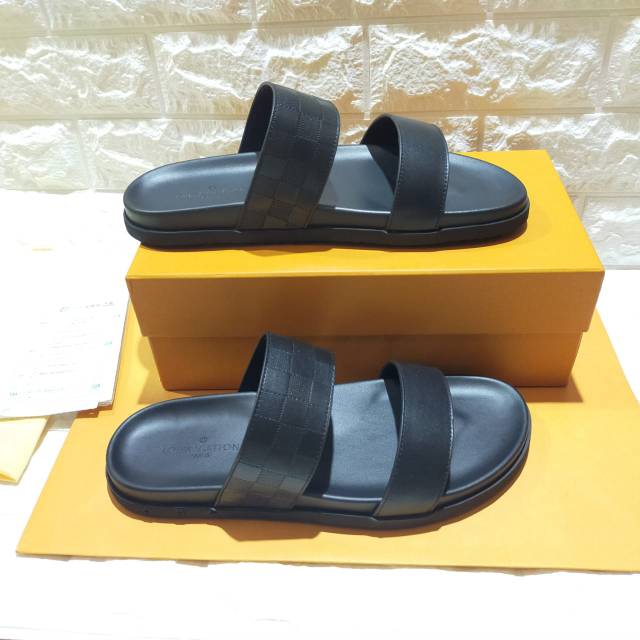 Sandal lv motif damier mirror quality slippers lou is vuitton