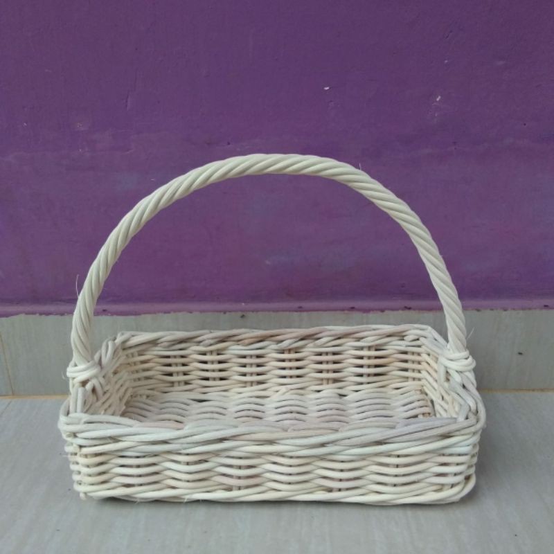 Keranjang rotan buah/parcel 31x17x7 cm